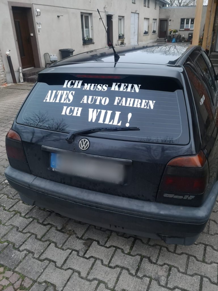 Bild zum Beitrag „Altes Auto“