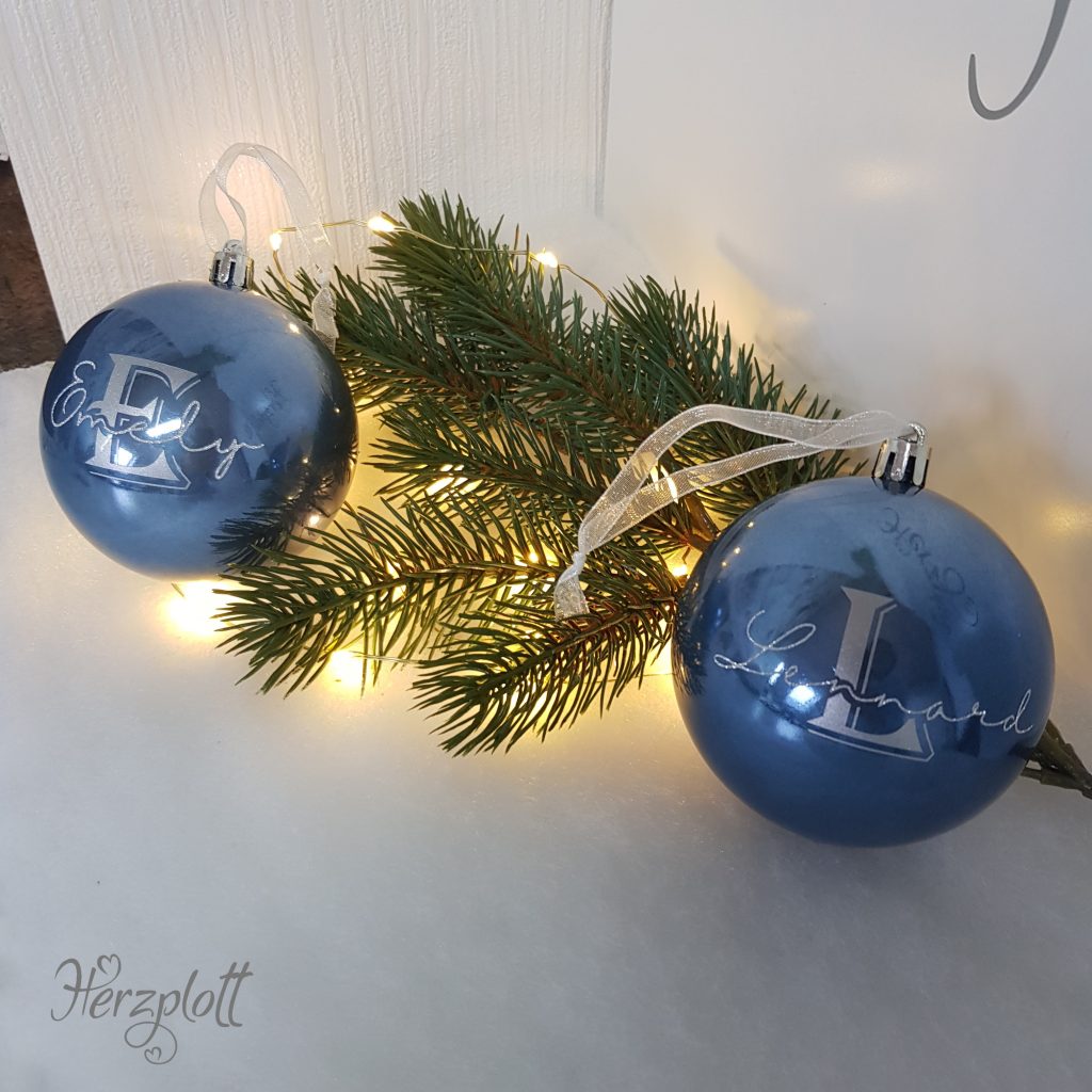 Bild zum Beitrag „Blaue Kugeln“