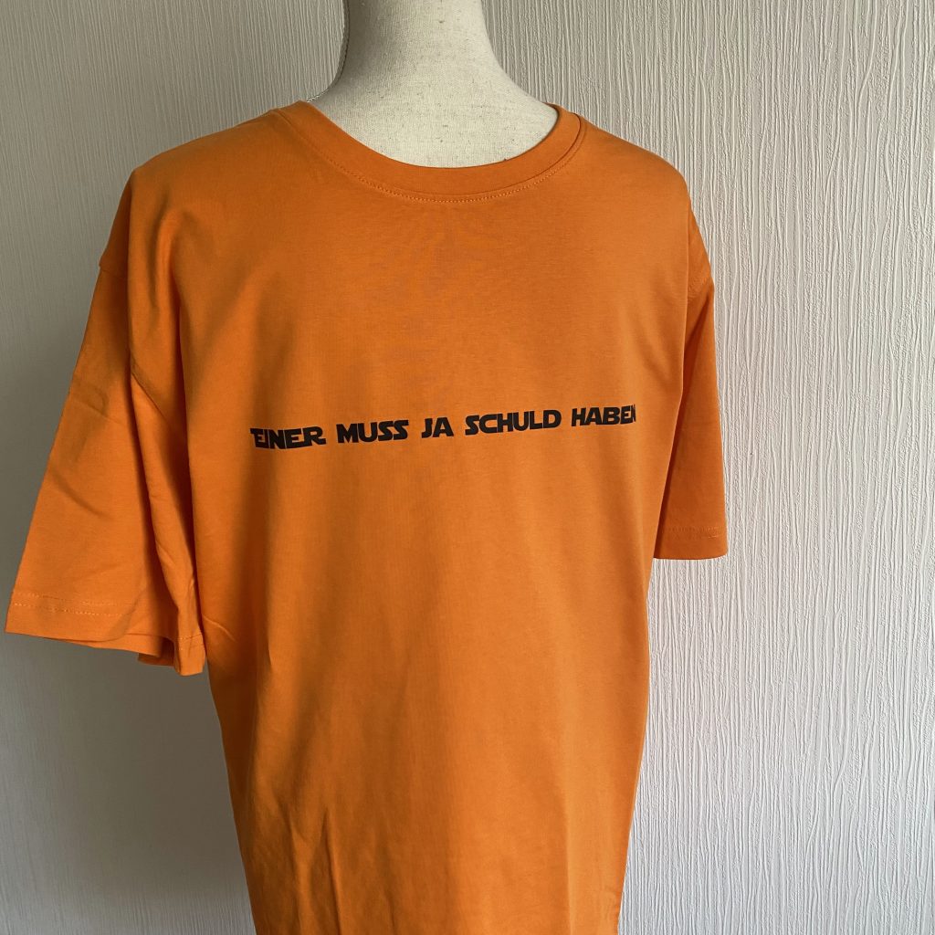 Bild zum Beitrag „Shirt mit Aussage“