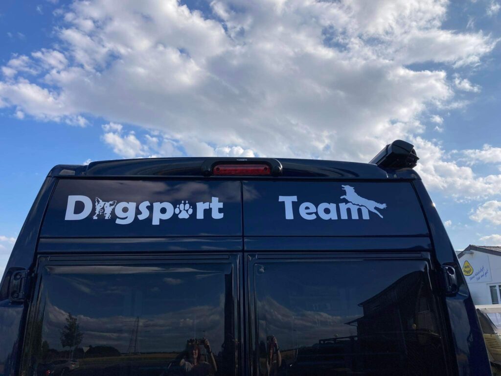 Bild zum Beitrag „Schriftzug personalisiert“