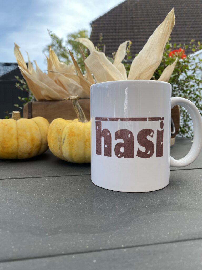 Bild zur Arbeit „Tasse für hasi“