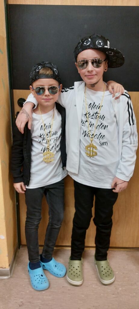 Bild zur Arbeit „Coole Kids“
