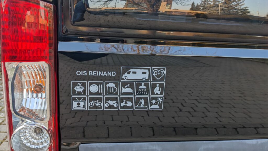 Bild zur Arbeit „OIS BEINAND in Bayern“