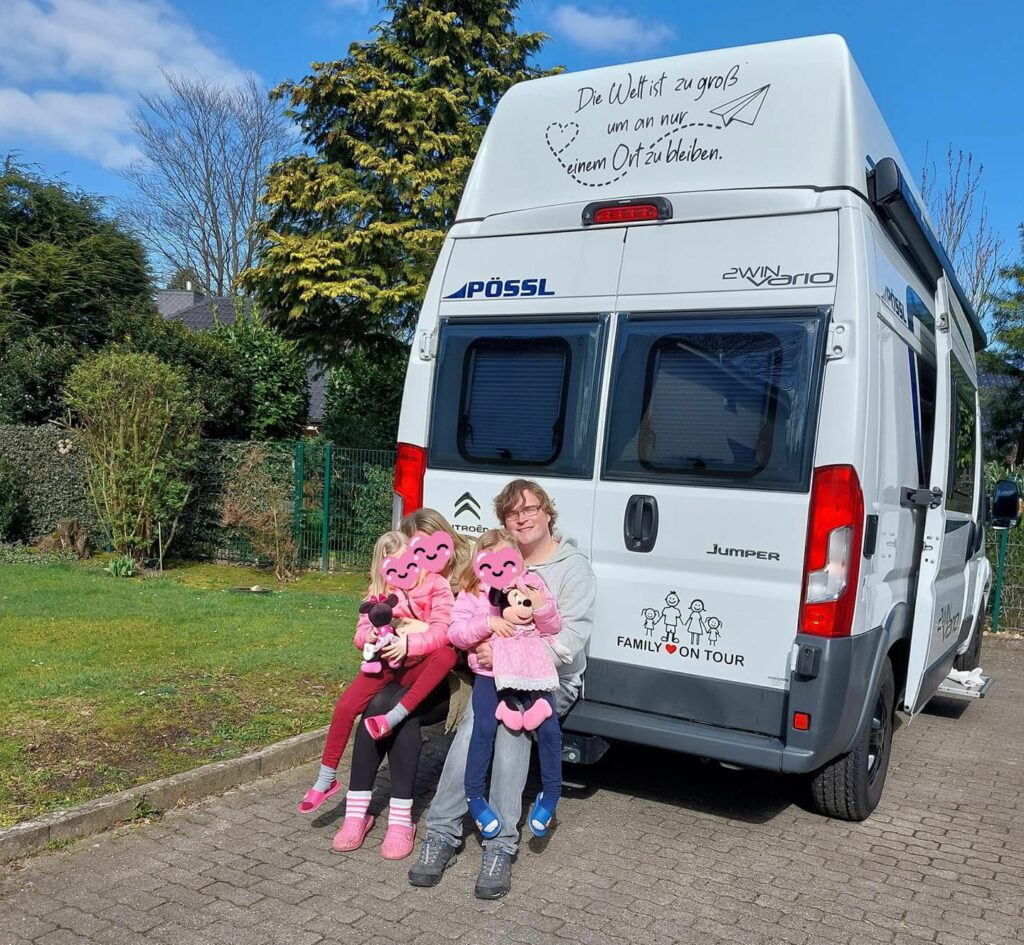 Bild zur Arbeit „Family on Tour“