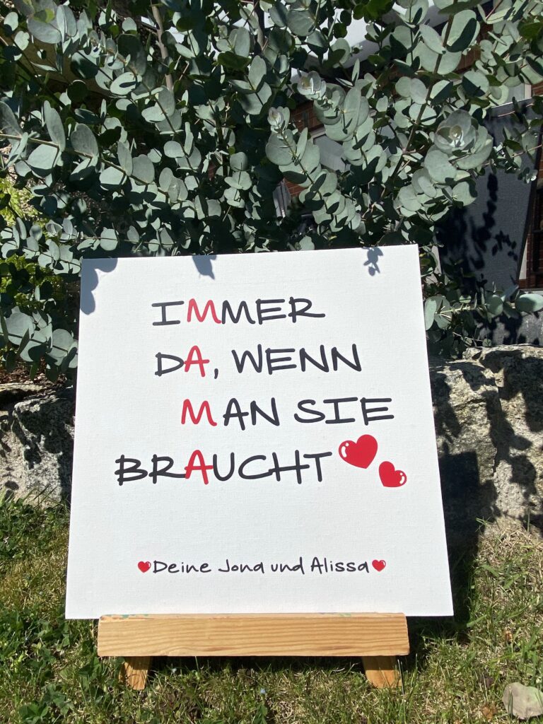 Bild zur Arbeit „MAMA“